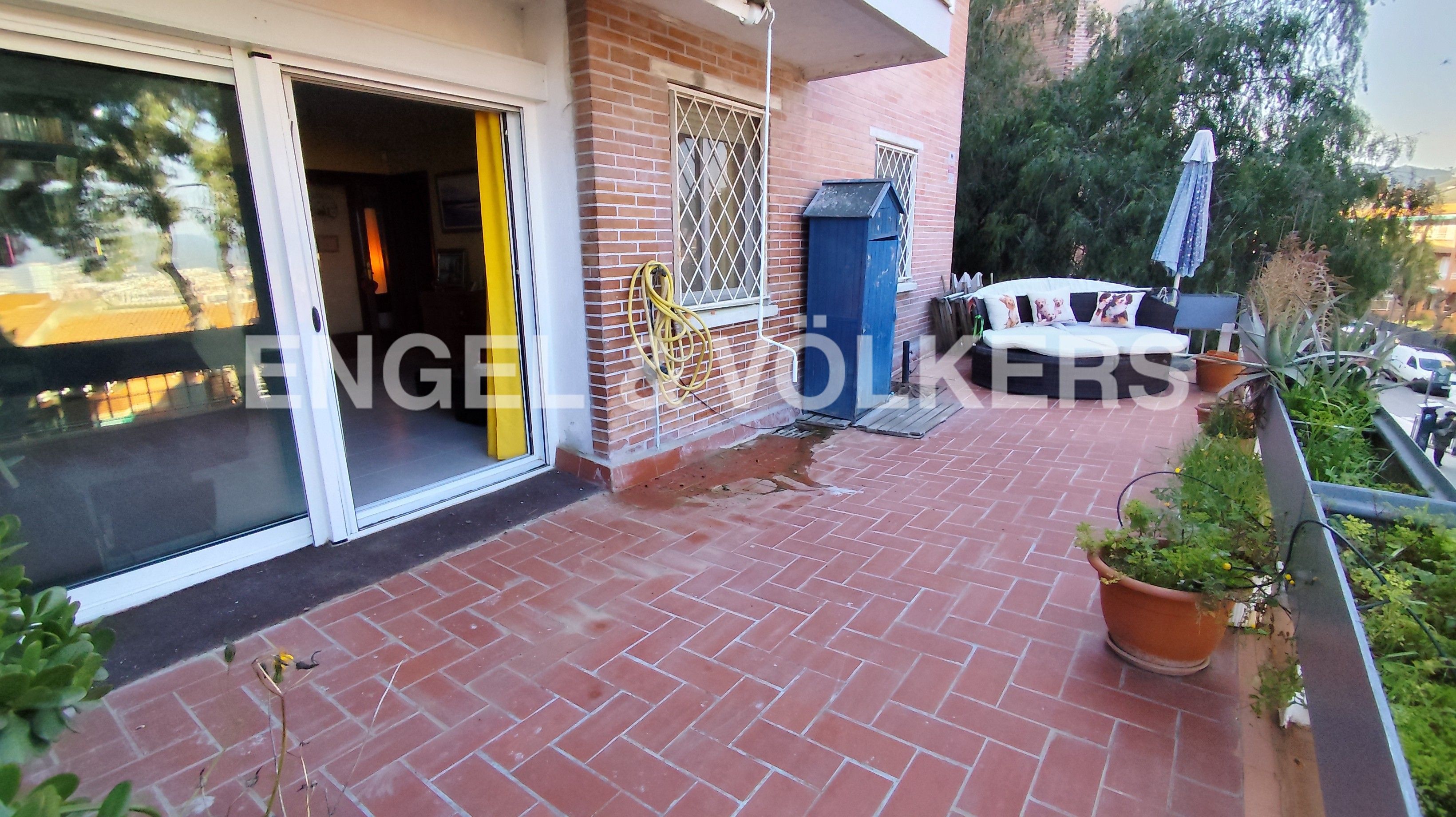 Vista exterior de Apartament en venda en  Barcelona Capital amb Calefacció i Terrassa