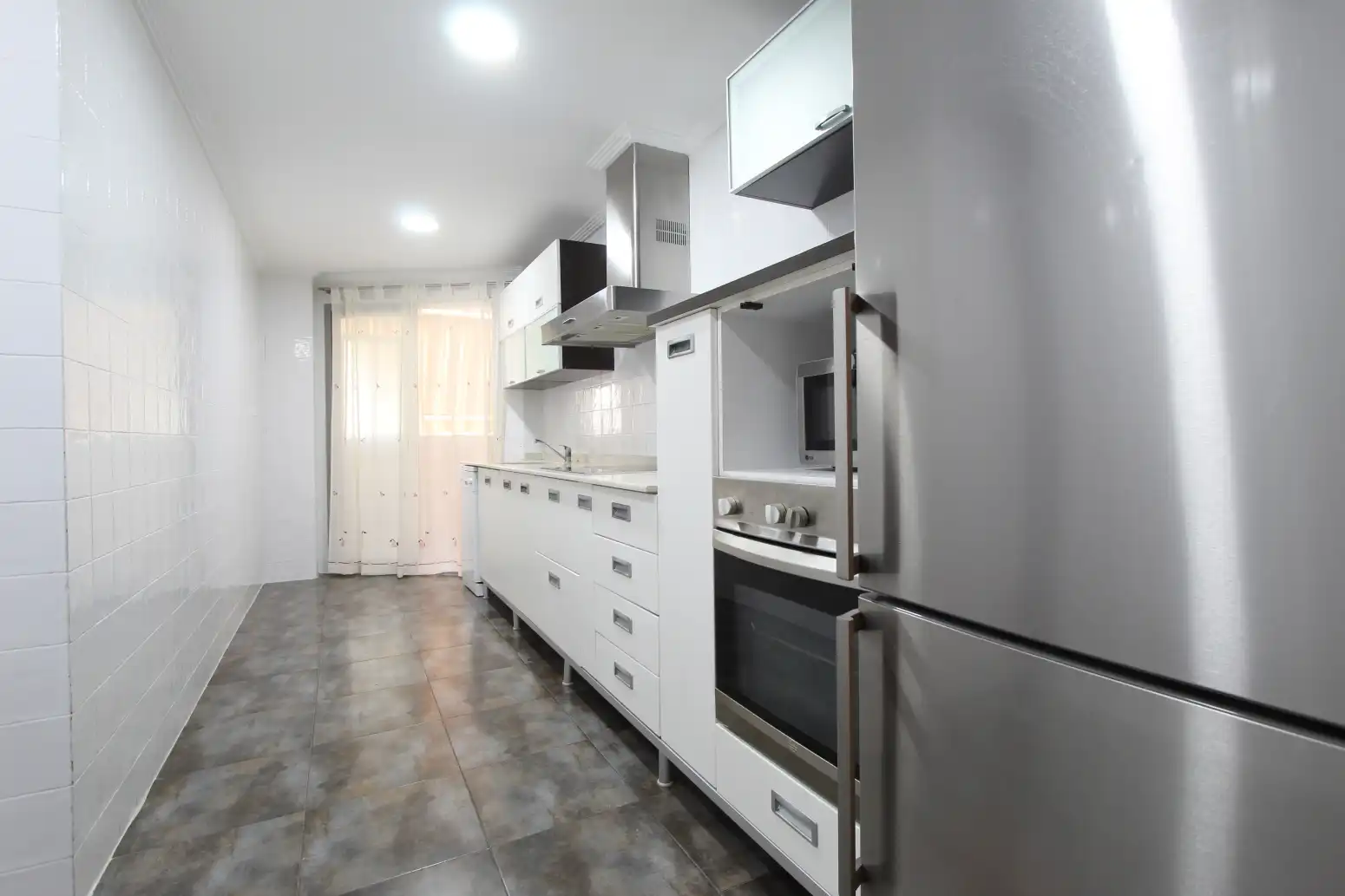Küche von Wohnung zum Verkauf in Aldaia mit Terrasse und Abstellraum