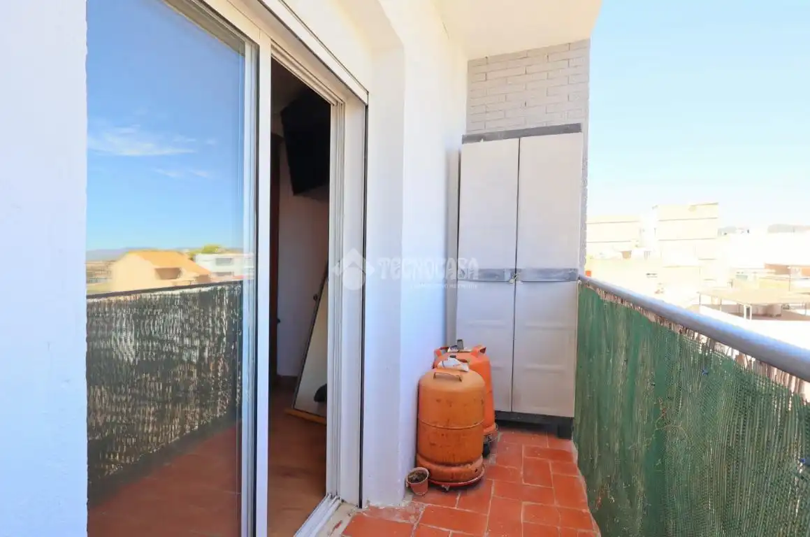 Bedroom of Flat for sale in Sagunto / Sagunt  with Air Conditioner, Furnished and Balcony