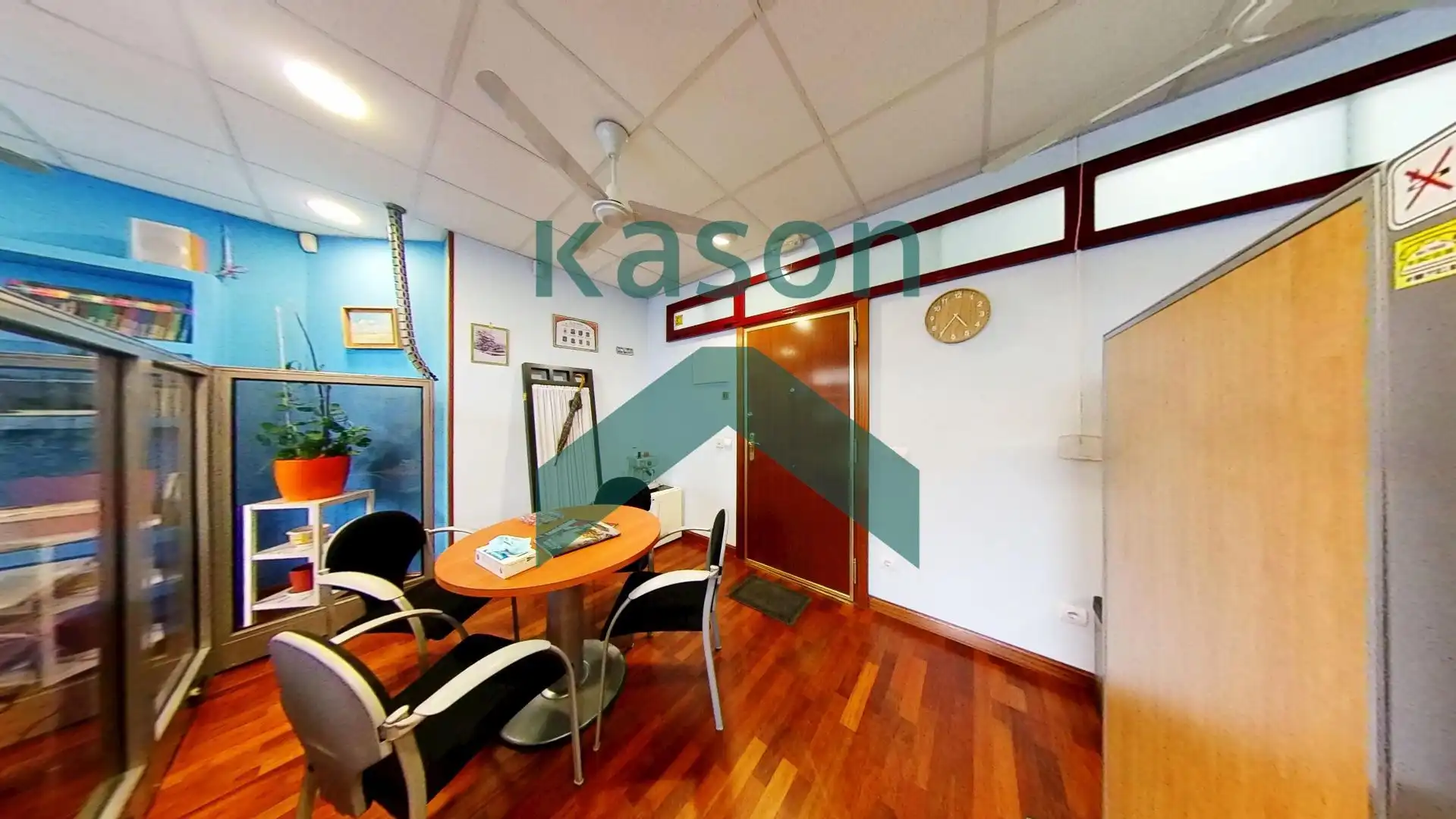 Office for sale in Madrid  with Air Conditioner and Heating