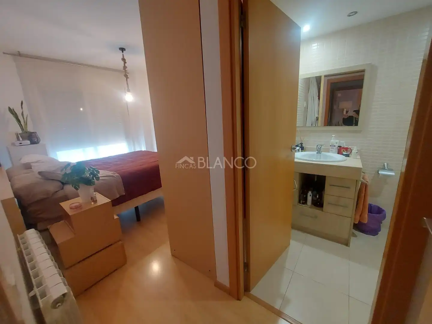 Piso en venta en Abrera