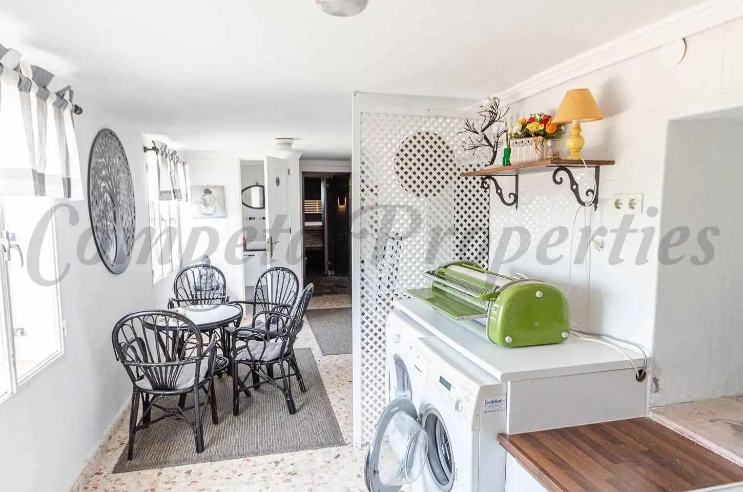 Houses for sale in Canillas de Albaida, Málaga