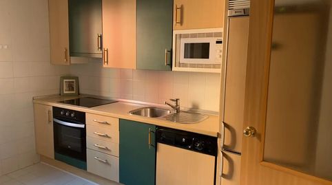 Foto 4 de Habitació a Calle de Emiliano Barral, 7, San Juan Bautista, Madrid Capital