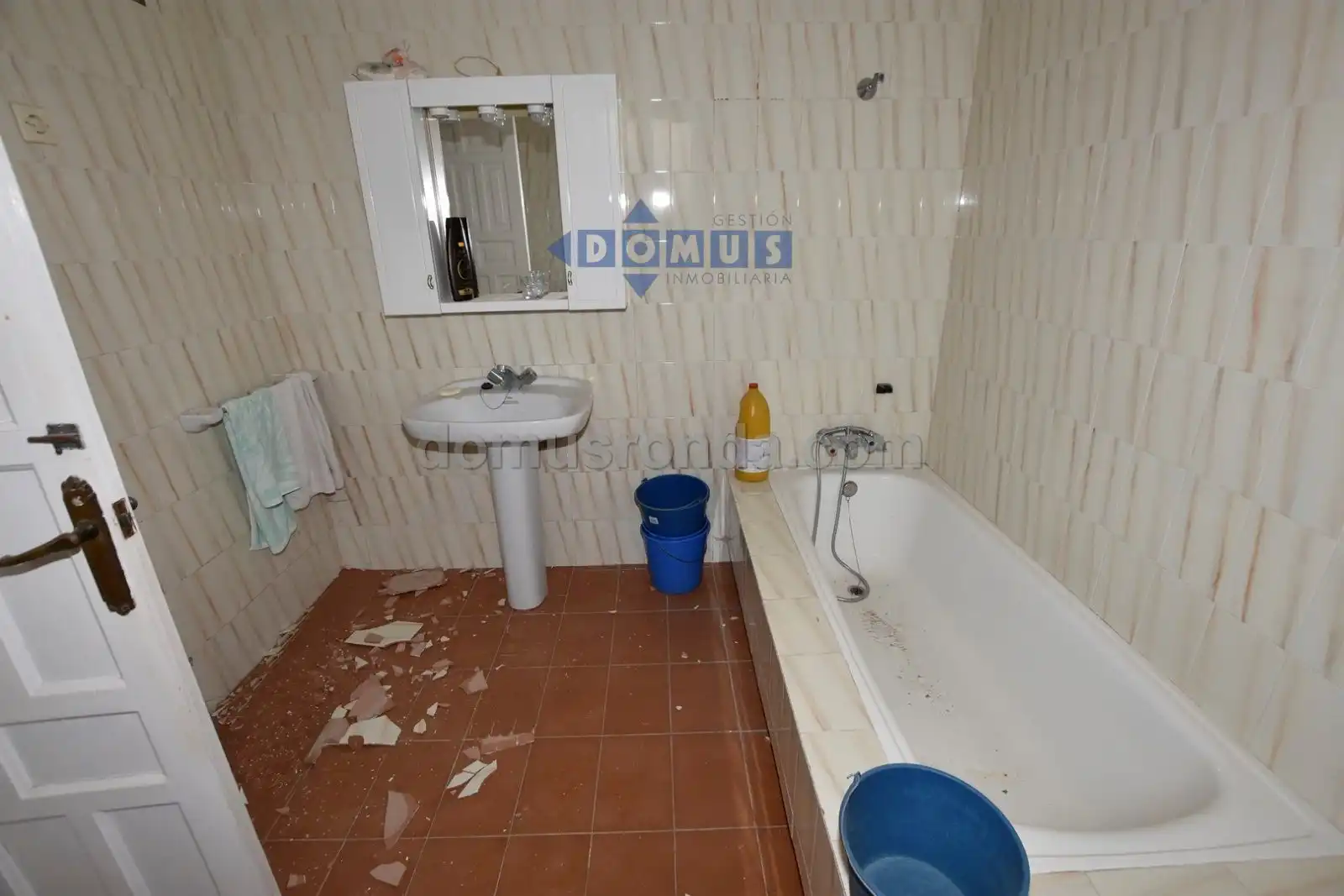 Bany de Casa o xalet en venda en Cuevas del Becerro amb Terrassa i Traster