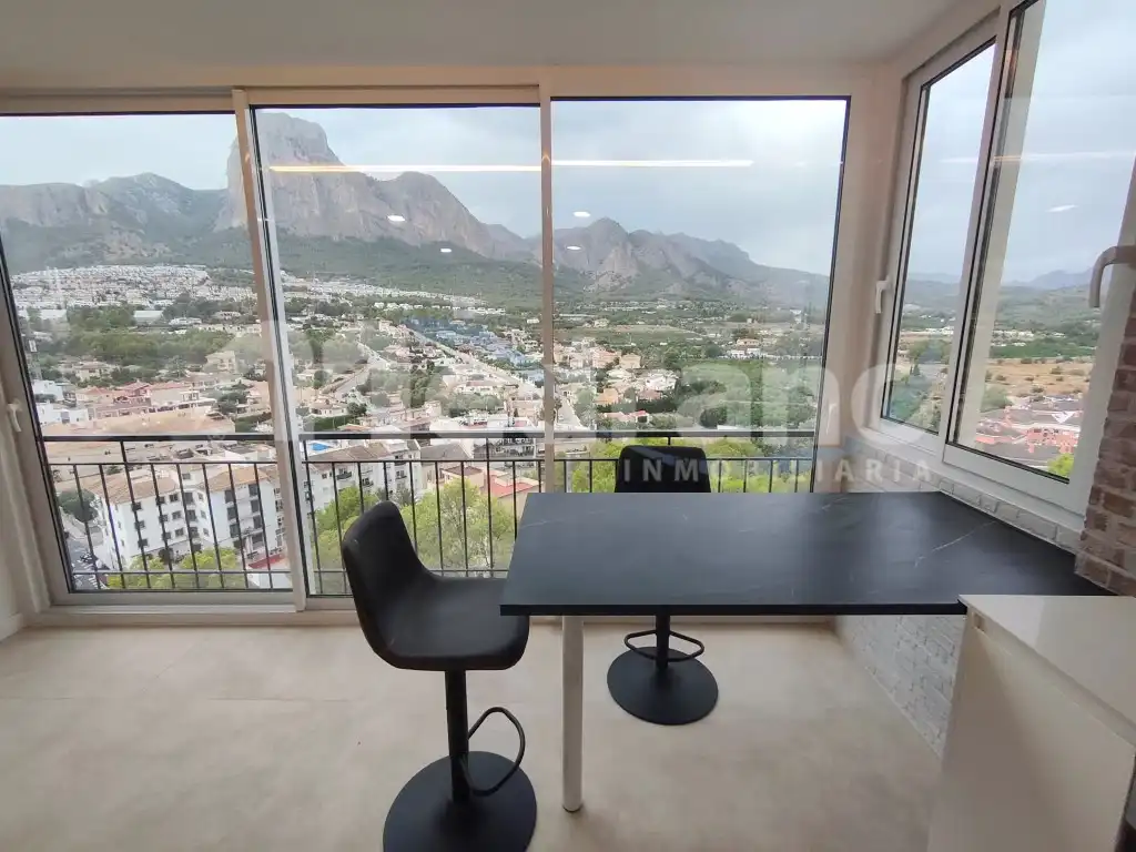 Apartamento de alquiler en La Nucia con Aire acondicionado, Calefacción y Jardín privado