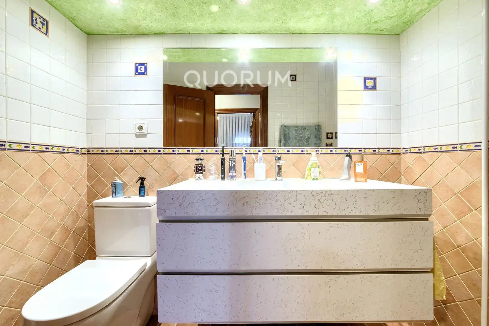Badezimmer von Wohnung zum Verkauf in Basauri  mit Heizung und Möbliert