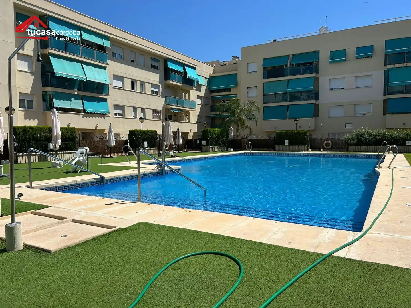 Piscina de Planta baja en venta en Córdoba con Aire acondicionado, Alarma y Piscina comunitaria