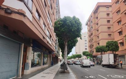 Vista exterior de Pis en venda en Las Palmas de Gran Canaria amb Terrassa