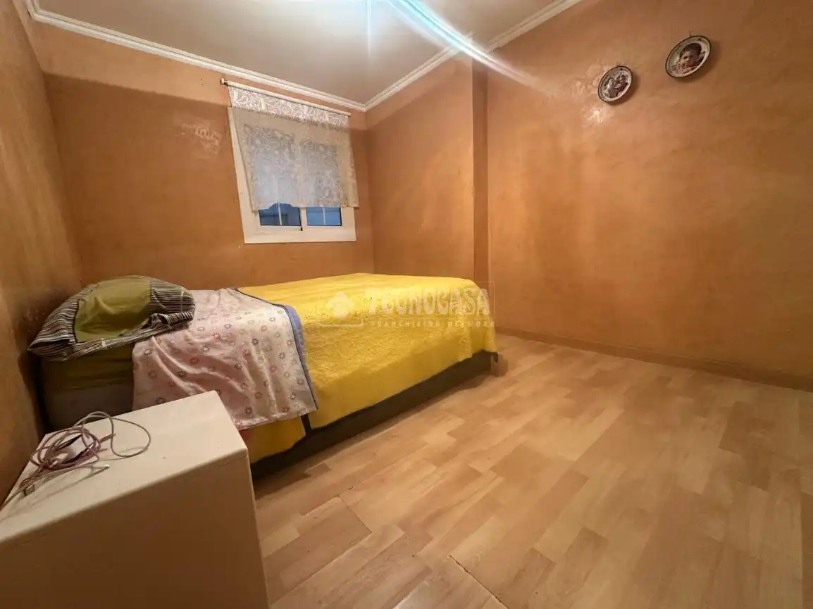 Habitación de Piso en venta en Barcelona con Aire acondicionado y Balcón