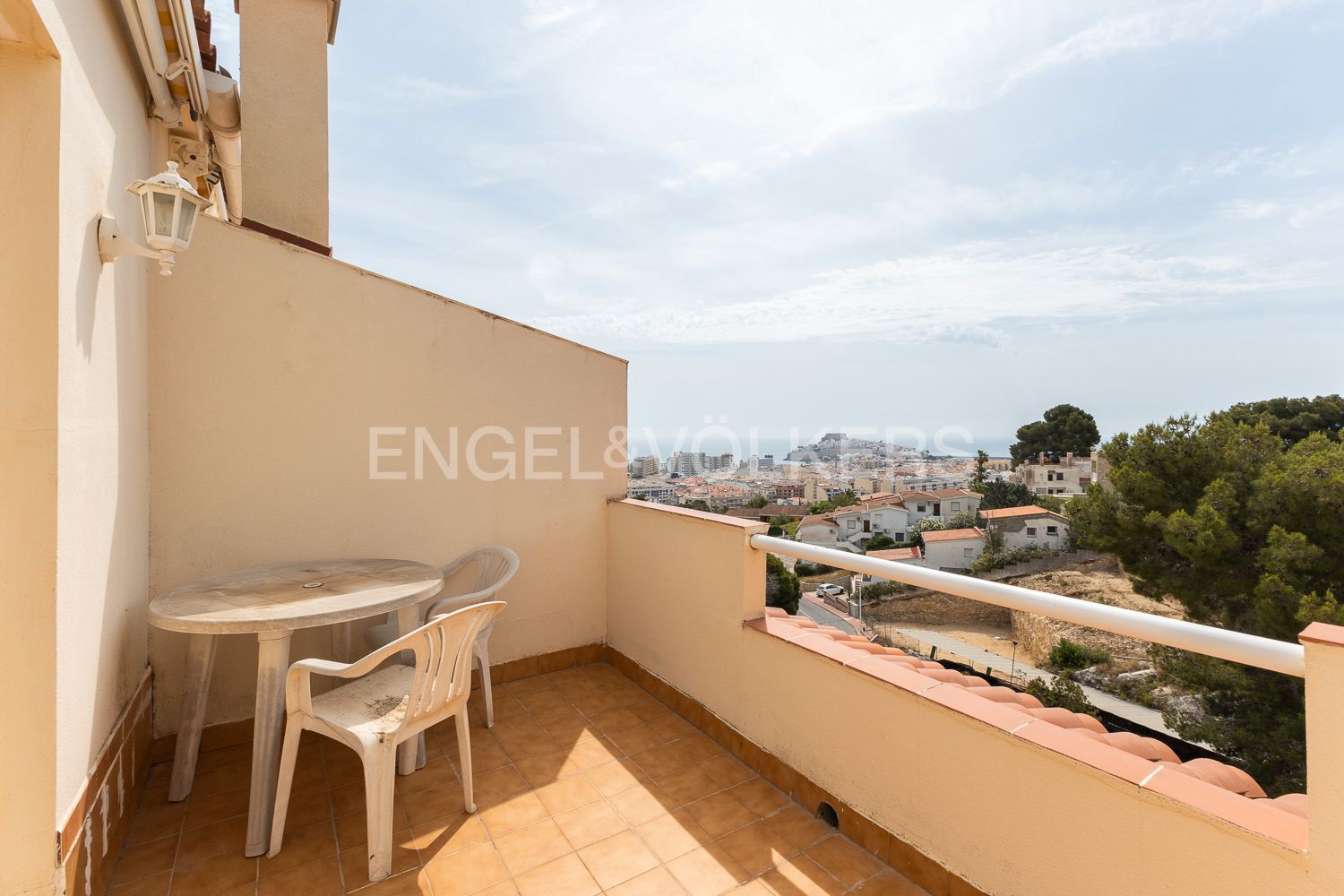 Balcony of House or chalet for sale in Peñíscola / Peníscola  with Air Conditioner, Heating and Private garden
