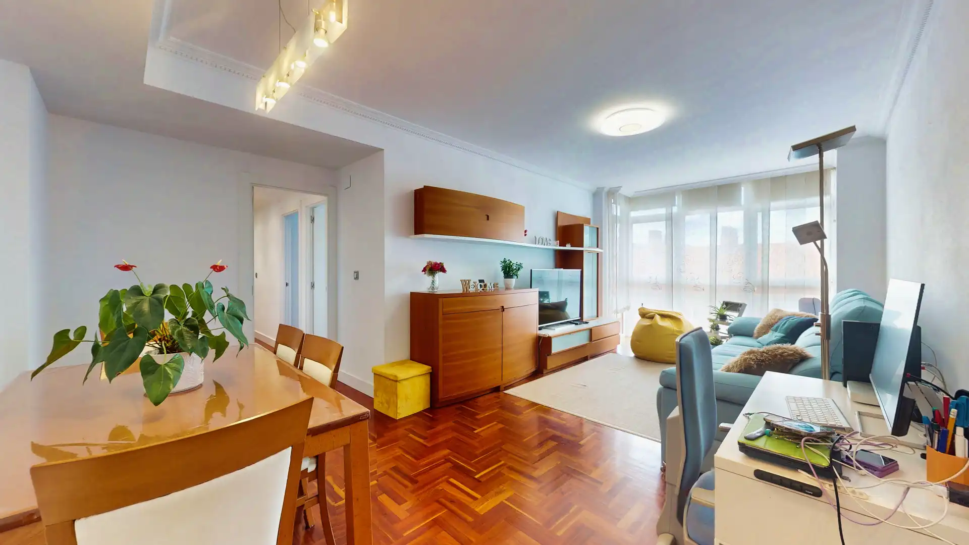 Sala de estar de Piso en venta en Bilbao  con Trastero y Balcón