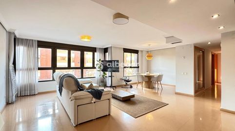 Foto 2 de Piso de alquiler en Gregorio Gea, Les Tendetes - Avenida Burjassot, Valencia Capital