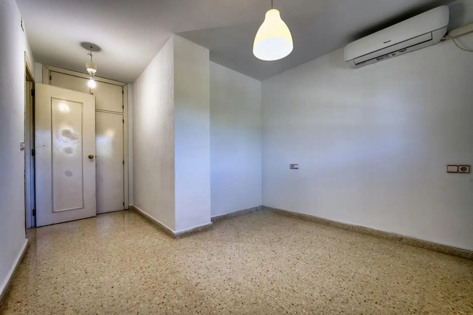 Dúplex en venda a Calle PARQUE DE DESPEÑAPERROS, Pino Montano - Consolación