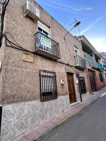 Casa-chalet en Venta en C. Colón en Jódar