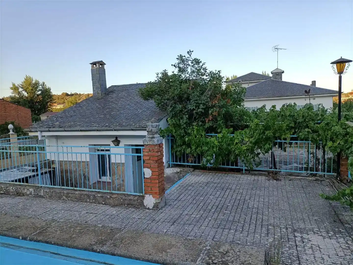 Vista exterior de Piso en venta en Riofrío de Aliste con Jardín privado y Piscina