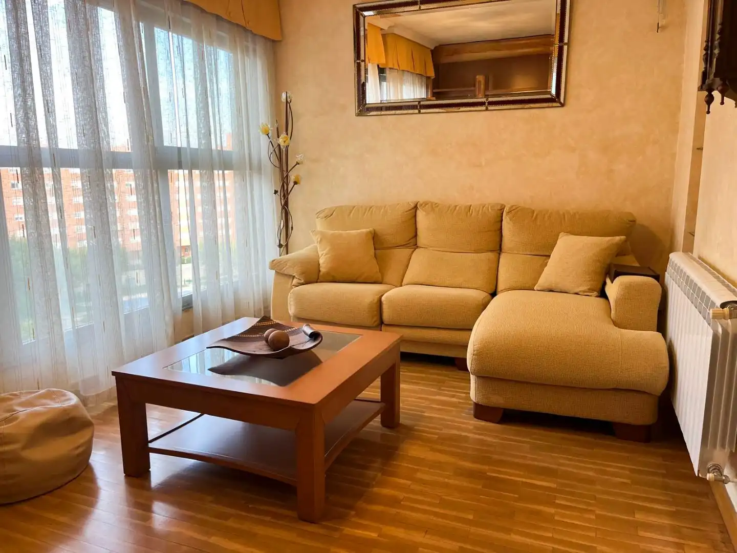 Wohnung zur Miete in Calle de Omega, 17, Valdebernardo - Valderribas
