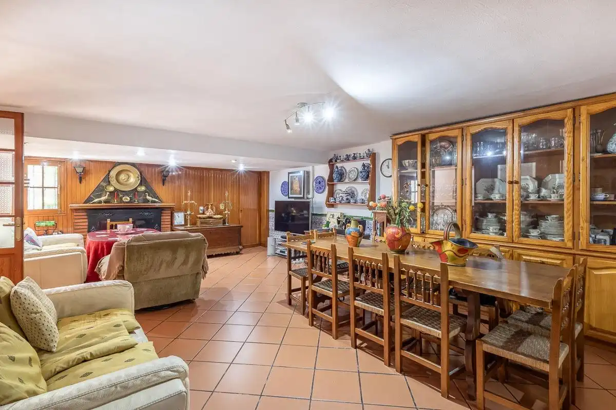 Casa adosada en venta en Calle LA REDONDA, 21, Pinos Puente