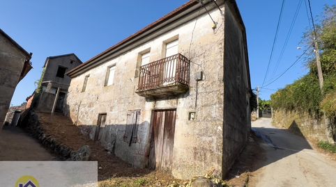 Venta de casa de piedra para reformar en Cela Bueu  Pontevedra