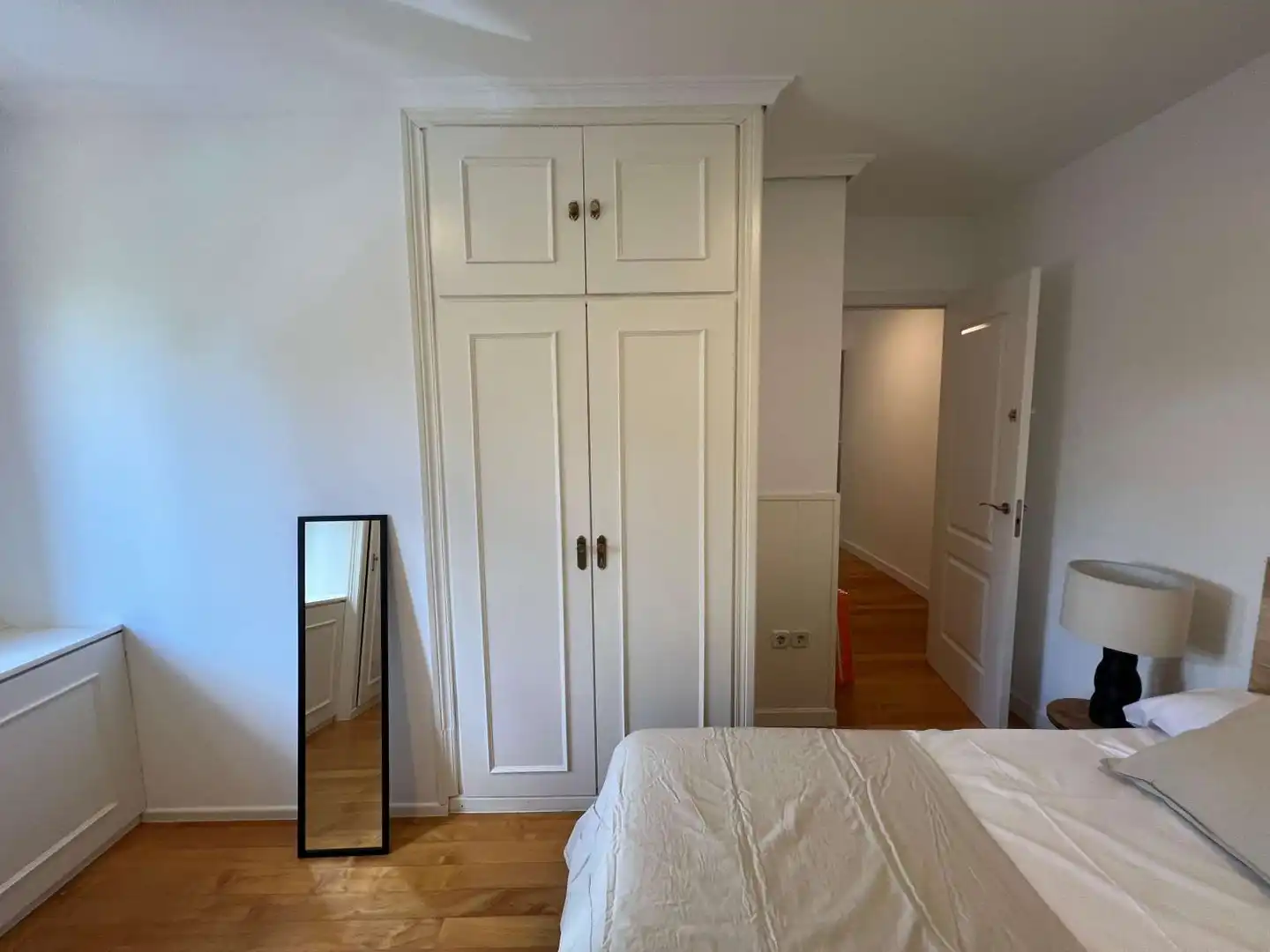 Schlafzimmer von Wohnung zur untervermieten in Madrid mit Klimaanlage, Terrasse und Möbliert