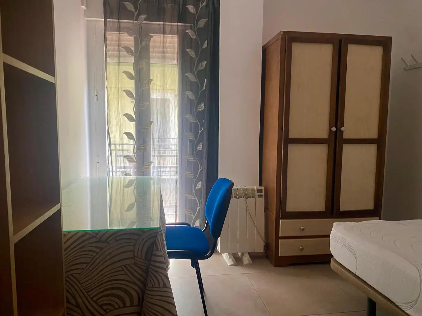 Bedroom of Flat for rent in Granada  with Furnished and Balcony
