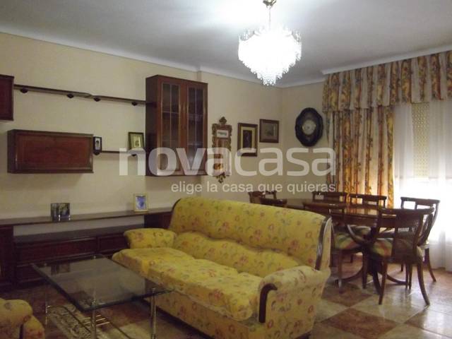 Piso en Venta en Feria