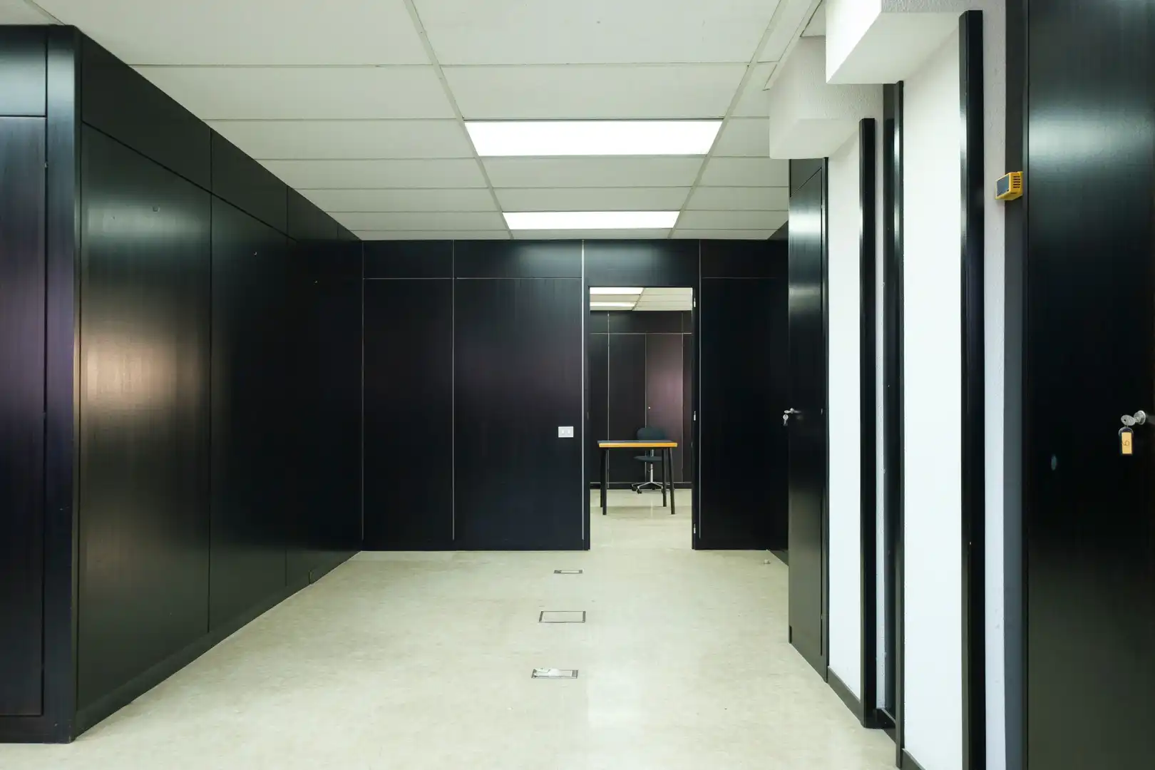 Office for rent in Mataró  with Alarm