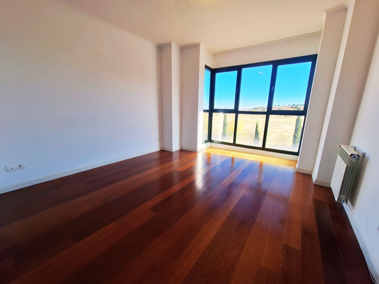 Bedroom of Flat for sale in  Madrid Capital  with Air Conditioner, Heating and Storage room