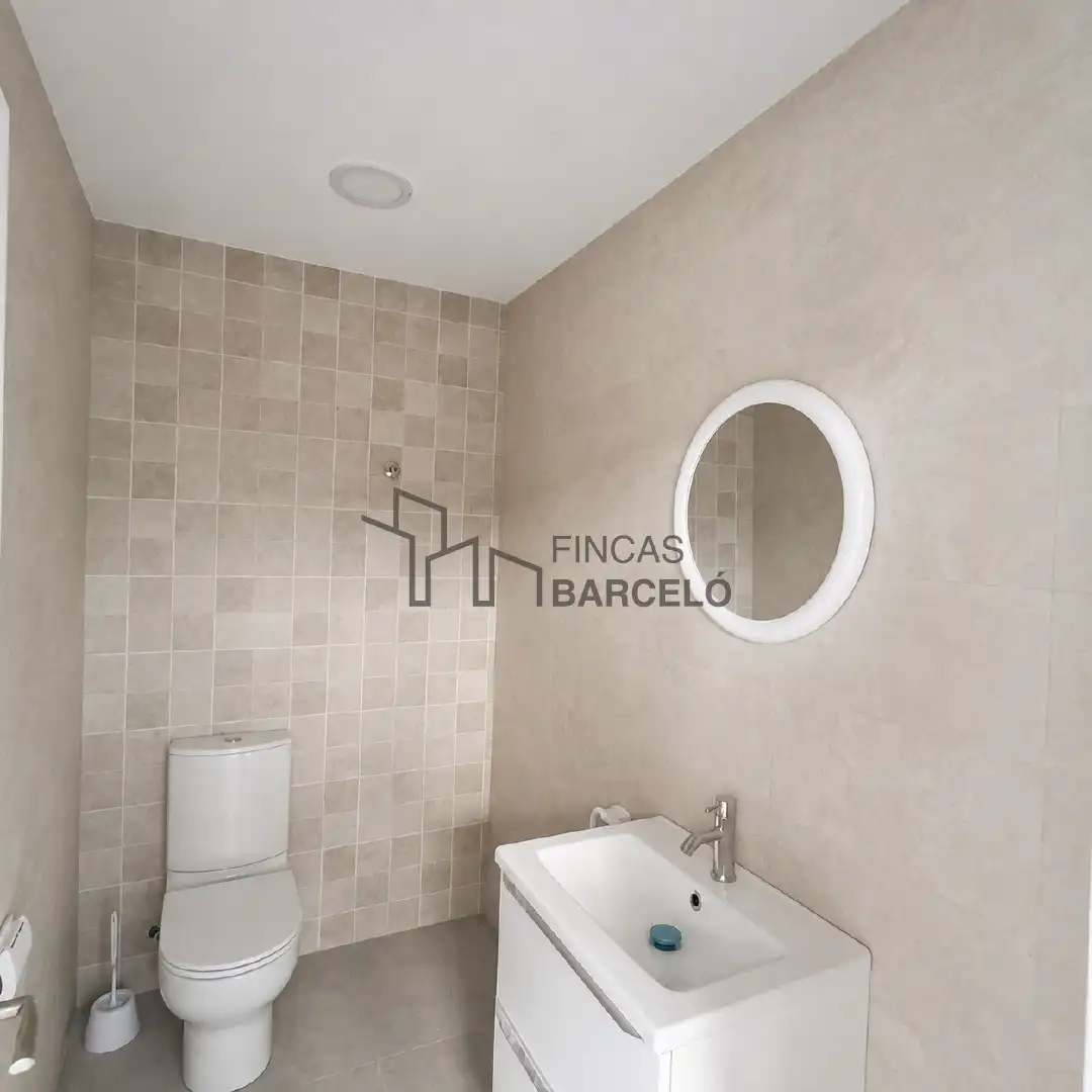 Badezimmer von Geschaftsraum zur Miete in Zaragoza