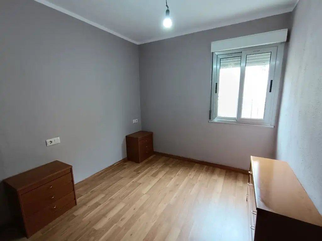 Habitación de Piso en venta en Avilés