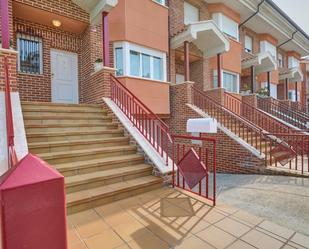 Vista exterior de Casa adosada en venda en Berrioplano / Berriobeiti amb Terrassa