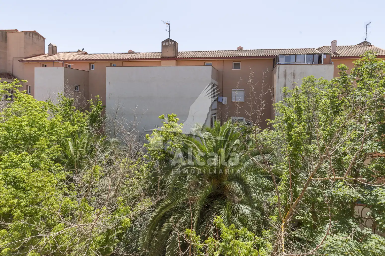 Wohnung zum Verkauf in Ocaña mit Heizung, Privatgarten und Terrasse