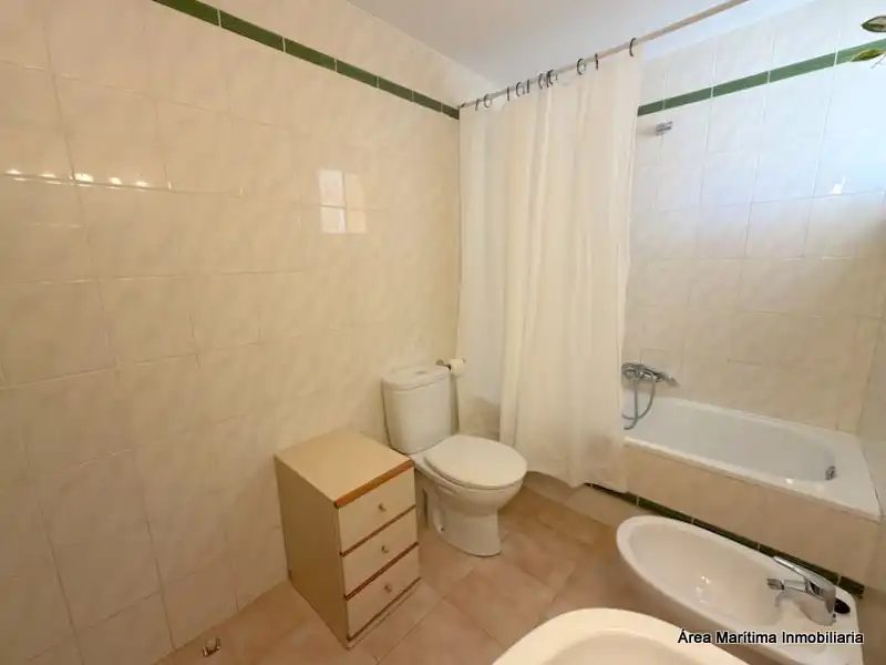 Badezimmer von Dachboden zur Miete in Valencia mit Klimaanlage, Heizung und Terrasse