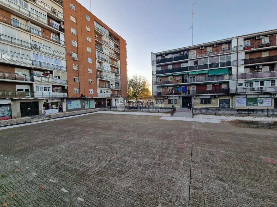 Exterior view of Garage for sale in Alcorcón