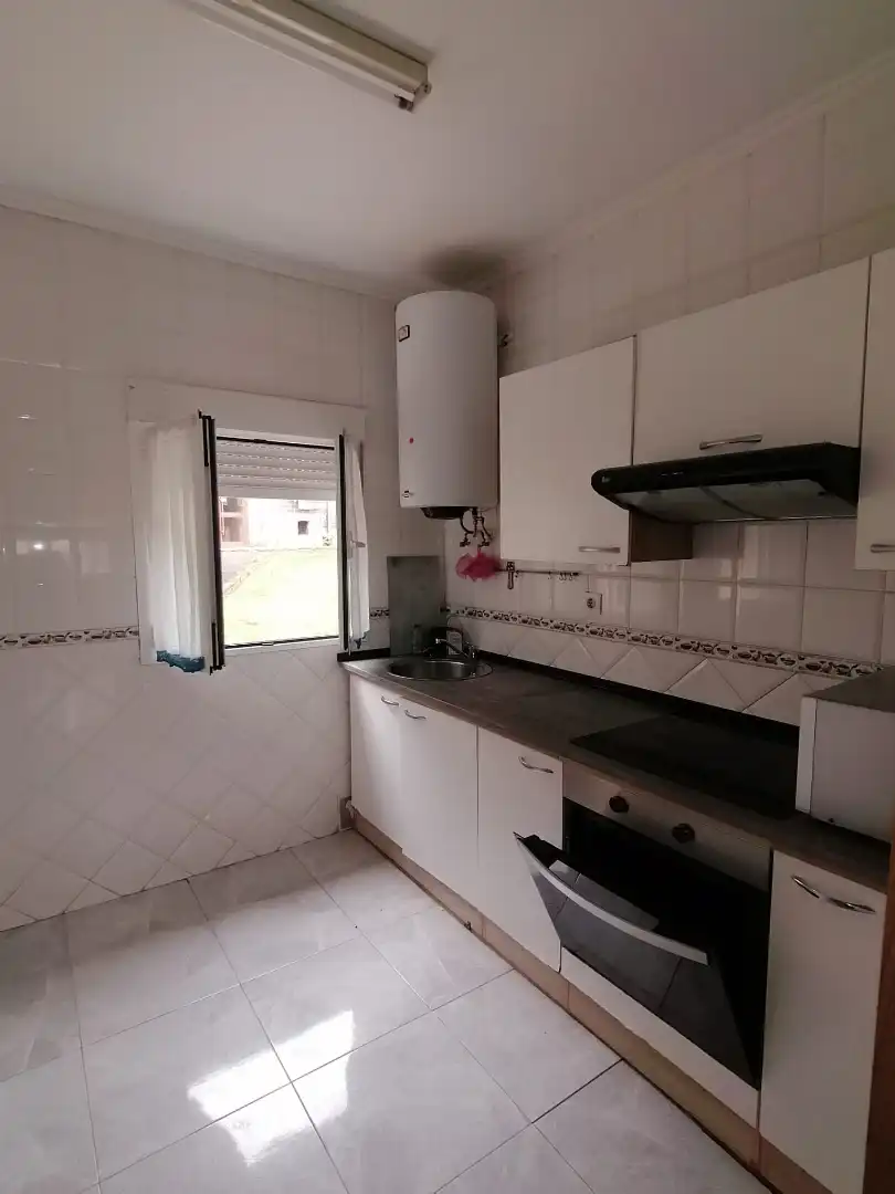 Cocina de Piso en venta en Gijón  con Parquet y Lavadora