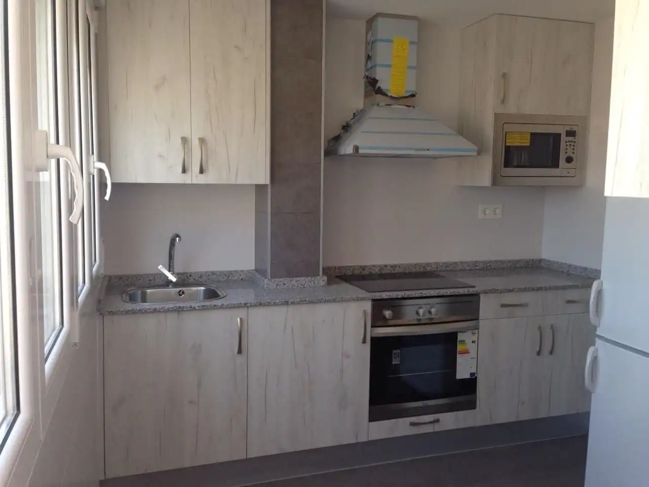 Appartamento con terrazza in vendita a Avenida de San José 124, imagen 2