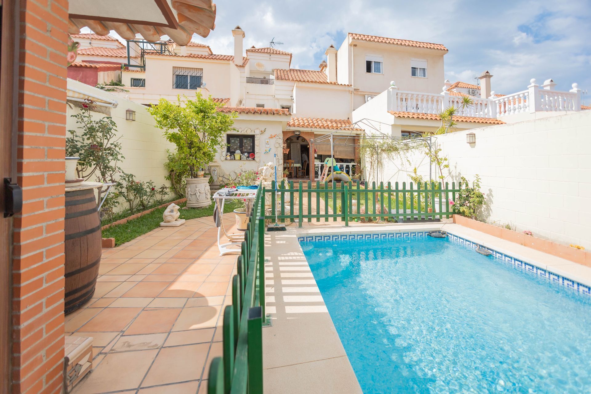 Swimming pool of House or chalet for sale in  Melilla Capital  with Air Conditioner, Heating and Private garden