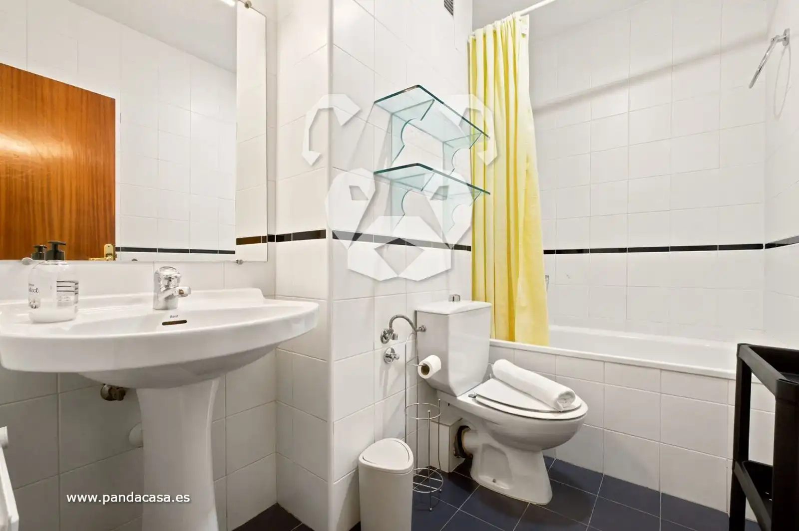 Badezimmer von Wohnung zur Miete in Madrid mit Heizung und Möbliert