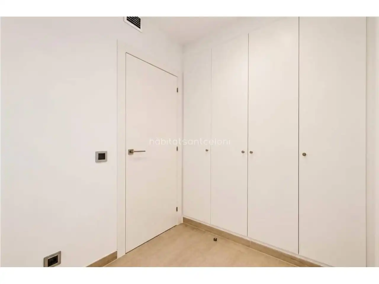 Wohnung zur Miete in Sitges mit Klimaanlage, Heizung und Terrasse