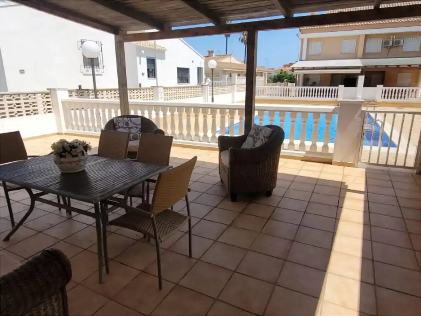 Terraza de Piso en venta en Sueca con Aire acondicionado, Trastero y Piscina