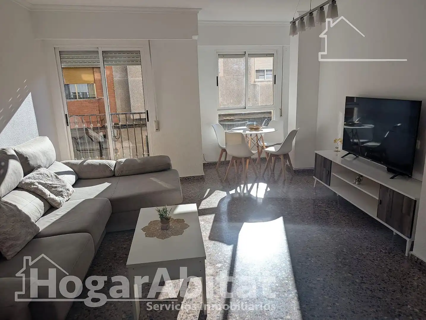 Living room of Flat for sale in Algemesí  with Air Conditioner, Terrace and Balcony