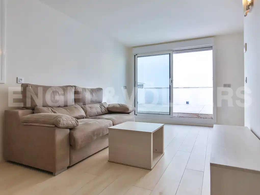 Living room of Attic for rent in Sitges  with Air Conditioner, Heating and Terrace
