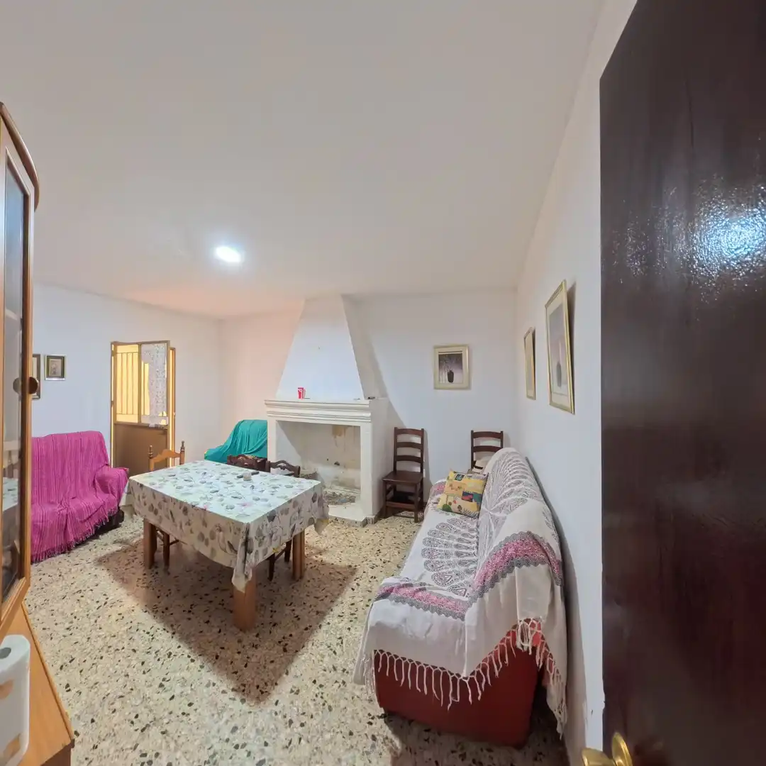 Sala d'estar de Casa adosada en venda en Jayena, Granada