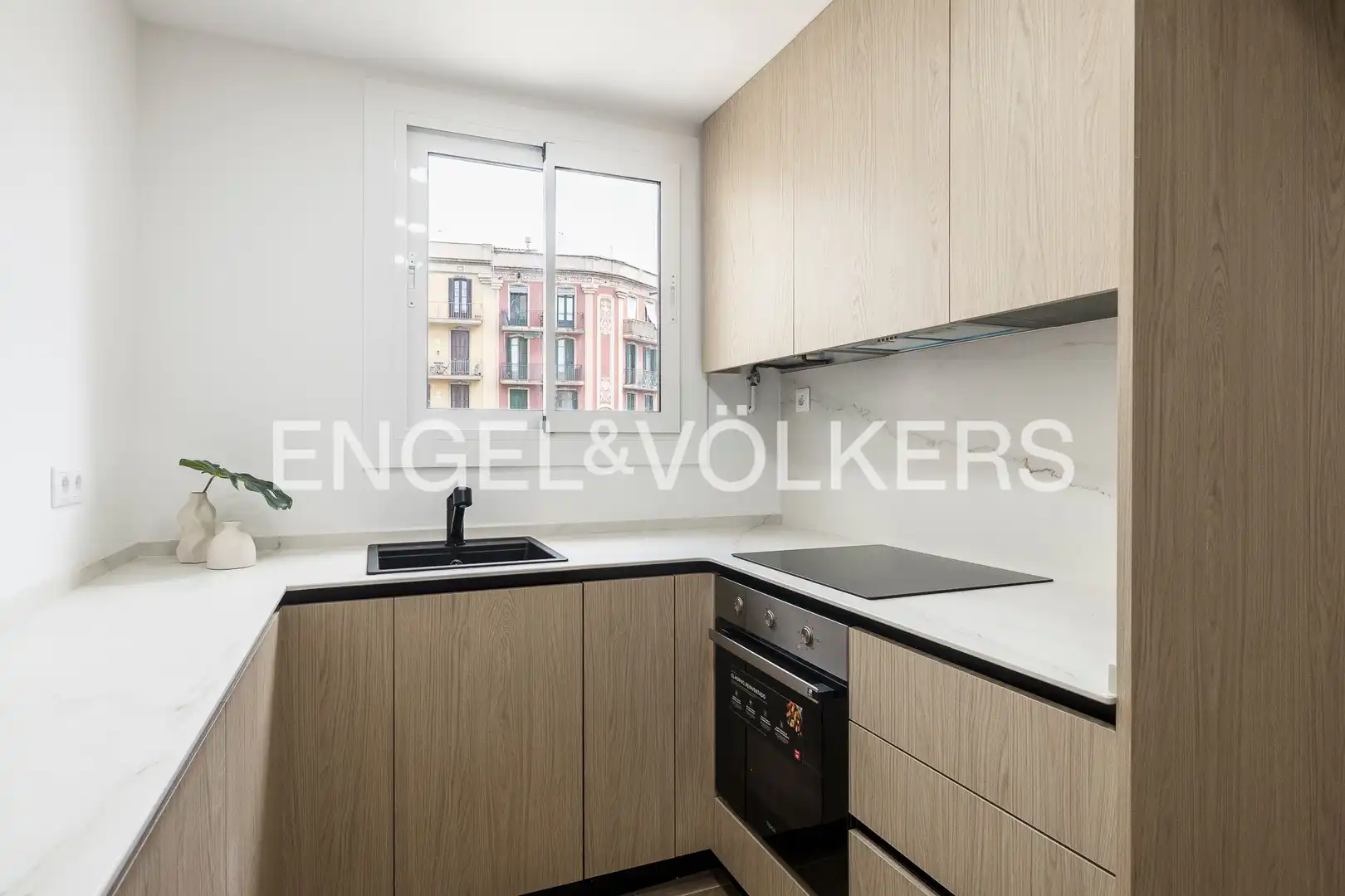 Appartamento con terrazza in vendita a Eixample, imagen 16