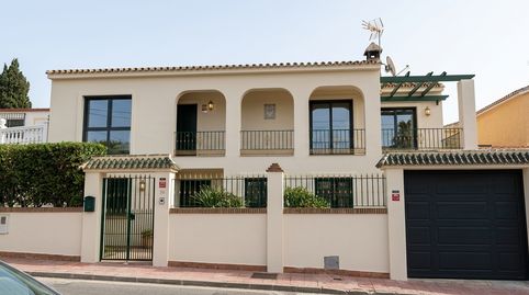 Foto 3 de Casa adosada en venda a Av Mijas, Solymar, Benalmádena