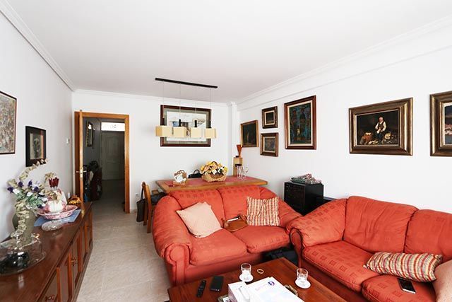 Sala d'estar de Dúplex en venda en Colmenarejo amb Calefacció, Terrassa i Piscina comunitària
