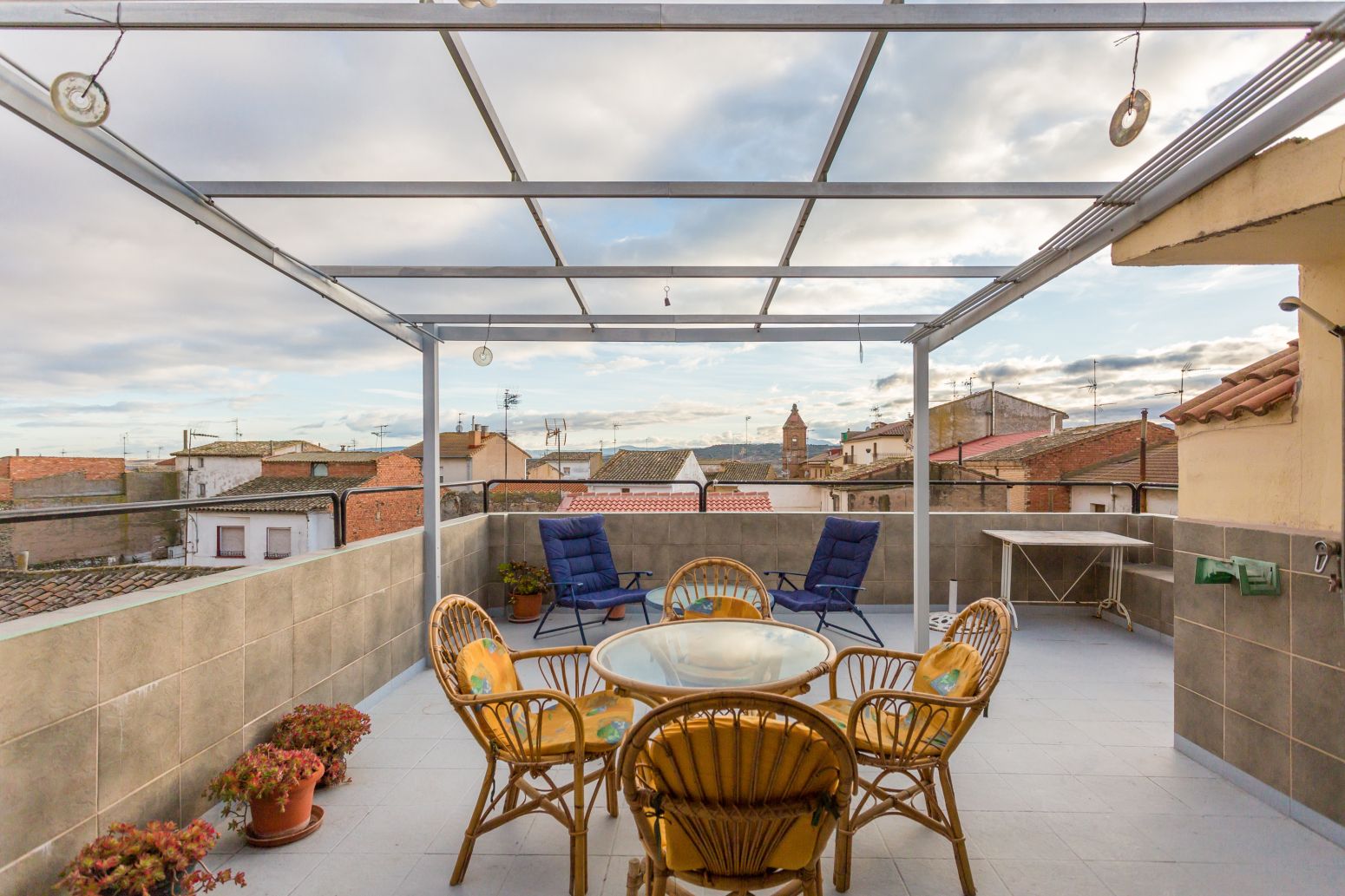 Single-family semi-detached for sale in Sartaguda - MIGUEL INDURAIN, Sartaguda