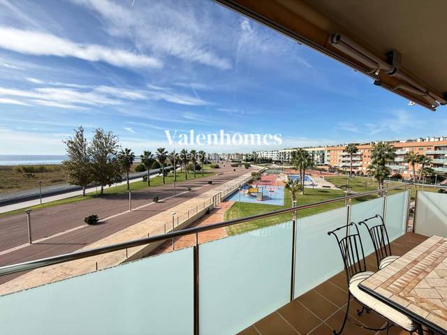 Piso en Venta en Les Salines - Pla de Sant Pere