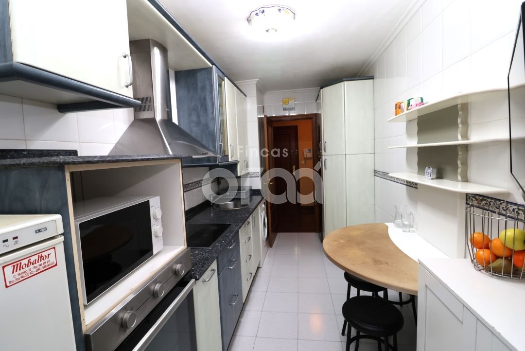 Kitchen of Flat for sale in Santurtzi   with Heating and Terrace