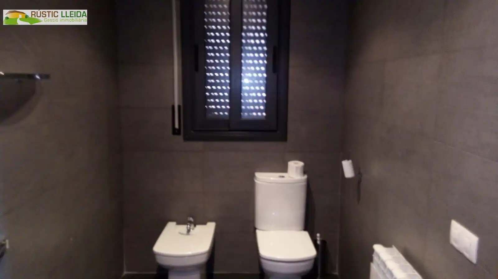 Bathroom of Flat for sale in Albesa