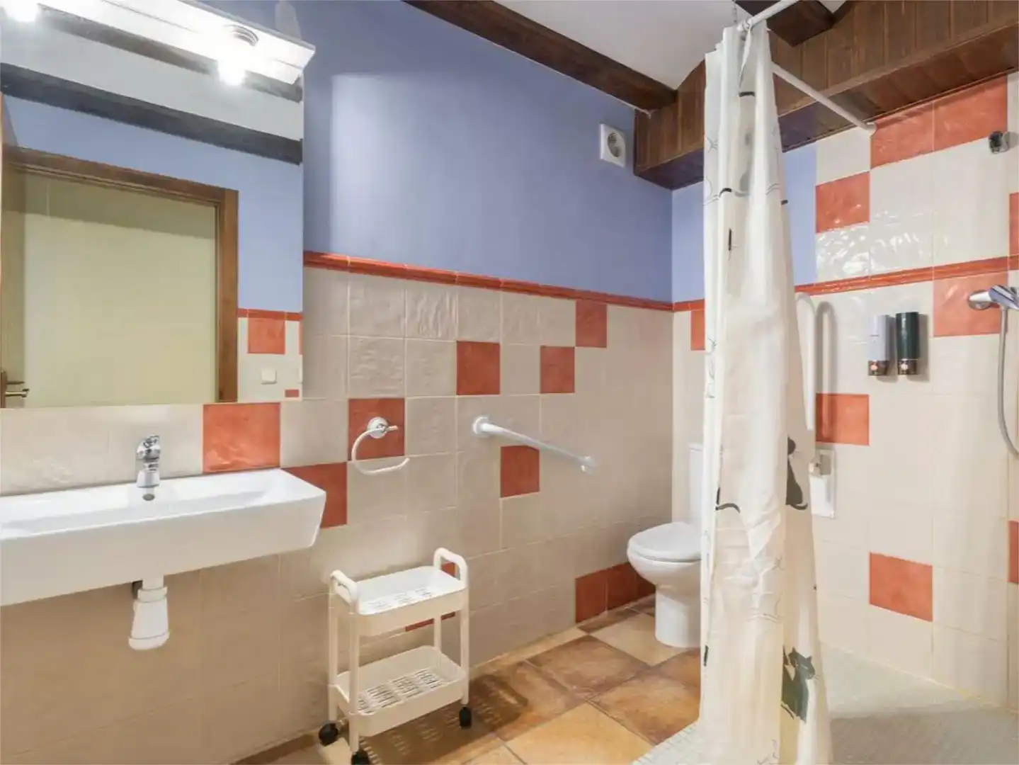 Badezimmer von Wohnung zur Miete in Huesa del Común